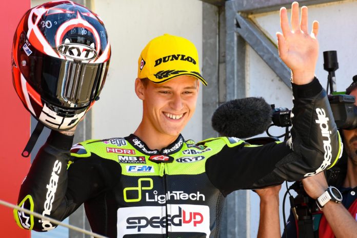 fabio-quartararo-assen-podium-moto2-2018
