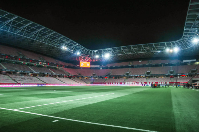 Olympique Gymnaste Club Nice v Racing Club de Lens - Ligue 1 Uber Eats