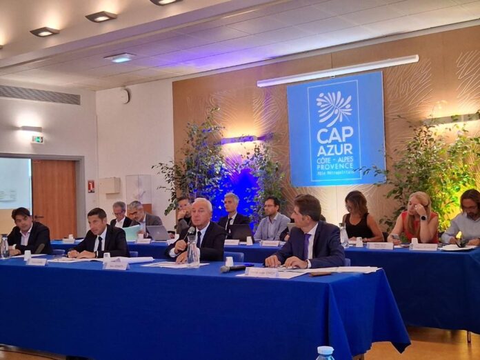 LA n°51 Page 7 CAP AZUR Photo STERE et Vélo