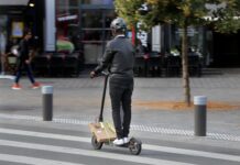 ALPES-MARITIMES – Sécurité routière : casque et gilet obligatoires pour les trottinettes et EDPM dès le 2 avril